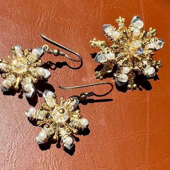 Stunning LizTech Artisan Snowflake Earrings and Tack Pin Set (3 Pcs) - Picture 1 of 12